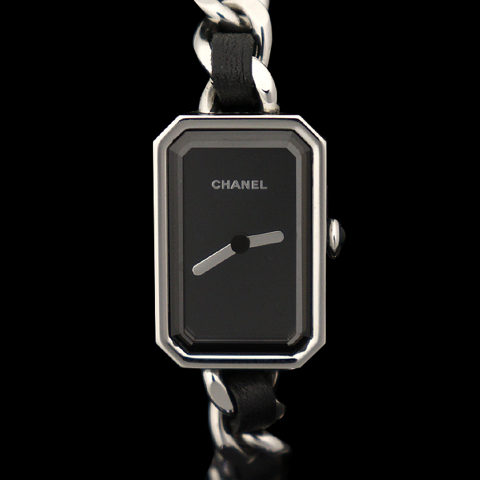 Chanel(샤넬) H3749S 스틸 쿼츠 프리미에르 락 아이코닉 트리플 체인 팔찌 여성 시계
